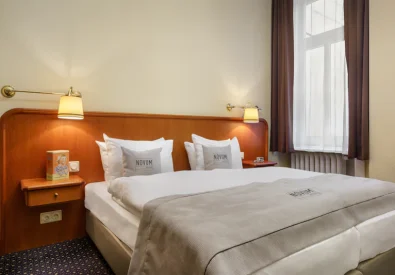Hamburg, Hotel Kronprinz ***