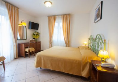 Garda, Hotel Bisesti ***