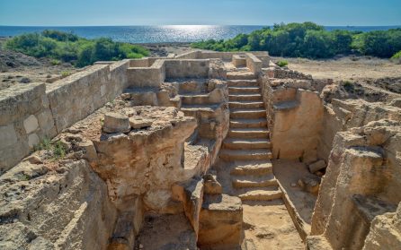 Rundtur i Paphos, besök vid Kungagraven och lantidyll i Letymbou image