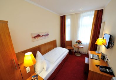 Lindau, Hotel Vis a Vis ***