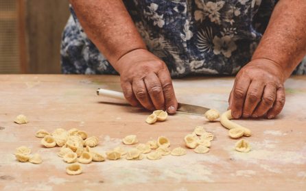 Kustidyll i Bari och Polignano a Mare image