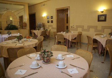 Neapel, Hotel Nuovo Rebecchino ***