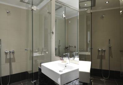 Aten, Acropolis Hill Hotel ***