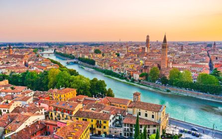 Ankomst till Milano, transfer till Verona och femrättersmiddag  image