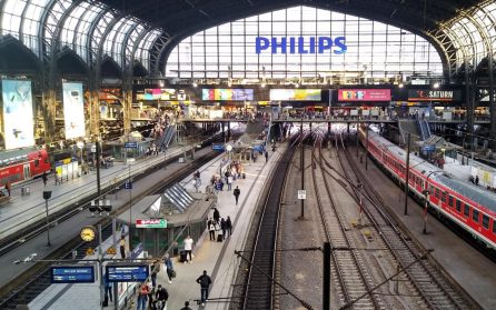 Tåg till Köpenhamn, genom Danmark till Hamburg image