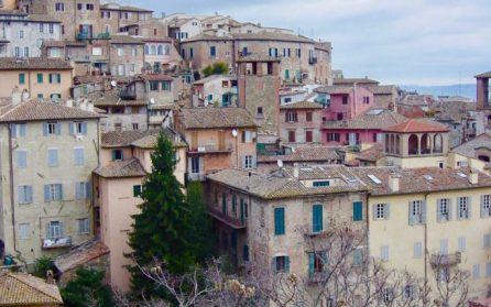 Perugia och julkrubban i Marcellano image