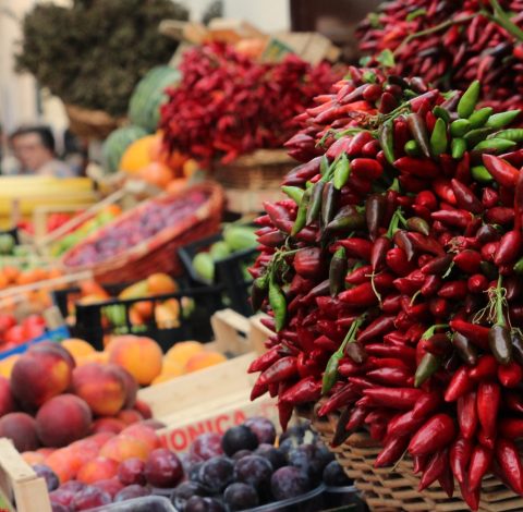 Reseledare hero background image