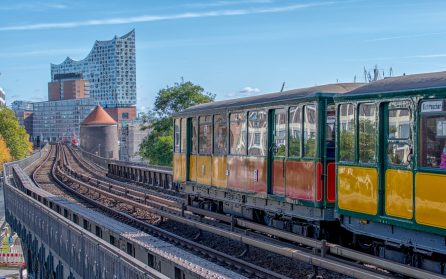 Tågresa från Brescia mot Hamburg image