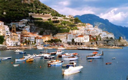 Ledig dag eller extrautflykt: Båttur till Salerno och avskedsmiddag i citronens tecken  image
