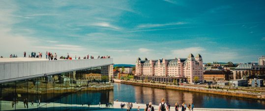 Operatåget till Oslo – se La Boheme på Den Norske Opera hero image