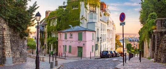 Möt våren i Paris med Tidningen Vi – gästspel av Martin Gelin hero image