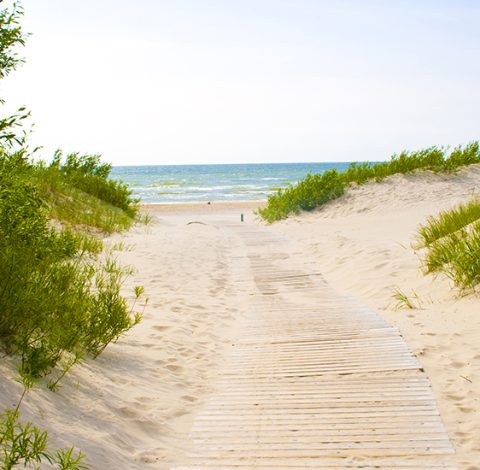 Lettland hero background image